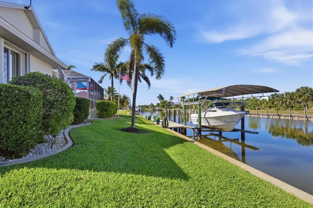 8050 Tracy Circle Port Charlotte FL 33981