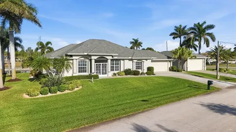 8050 Tracy Circle Port Charlotte FL 33981