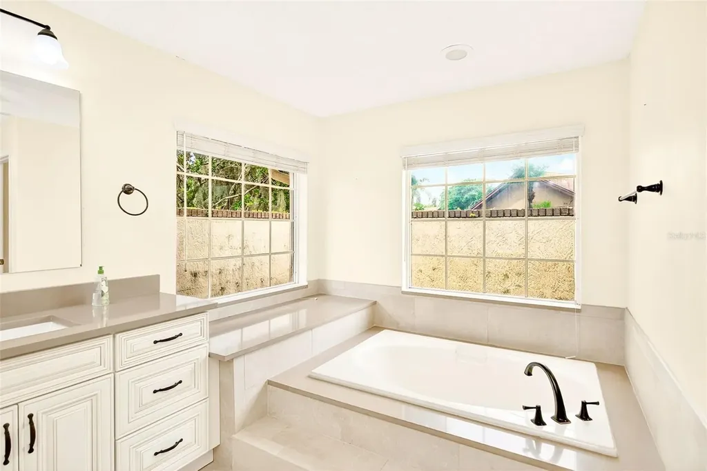 6517 Thoroughbred Loop Odessa FL 33556