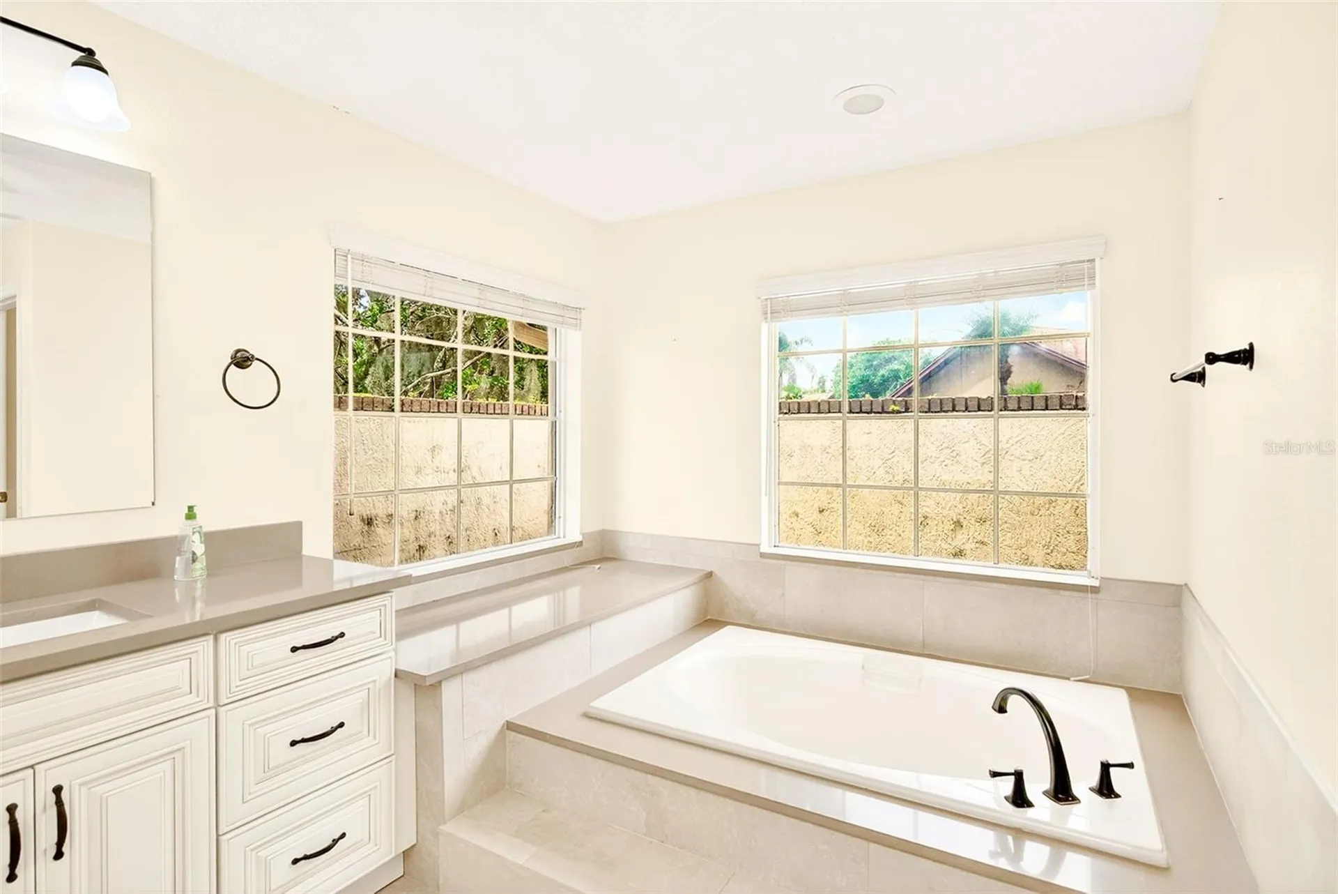 6517 Thoroughbred Loop Odessa FL 33556