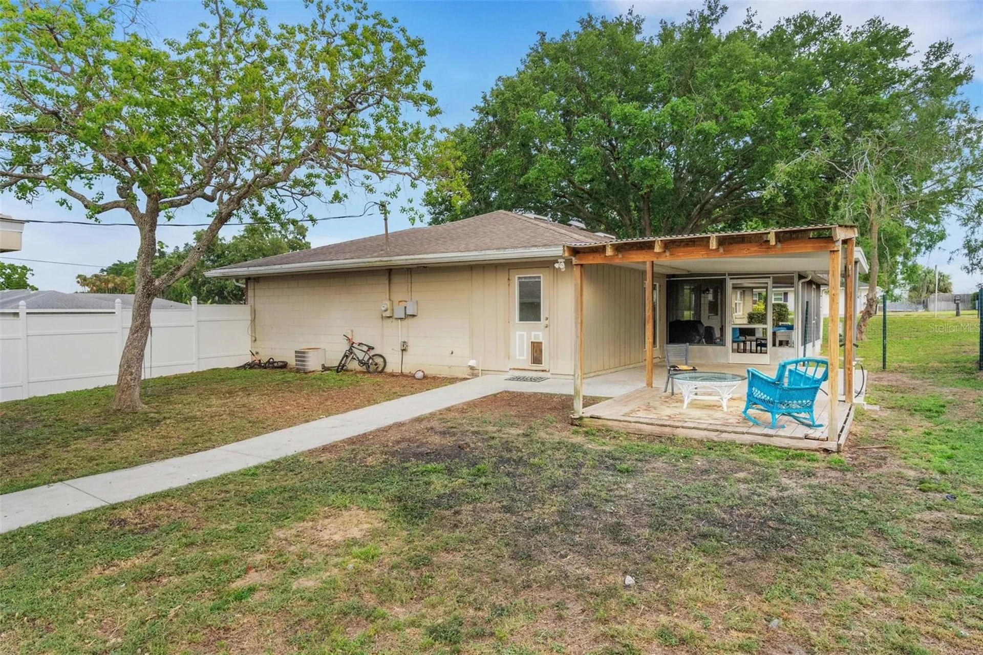 202 Saint Lucie Road Winter Haven FL 33884
