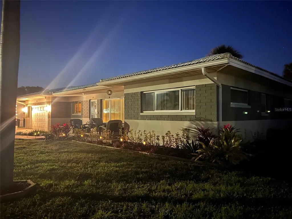 106 19th Street Belleair Beach FL 33786
