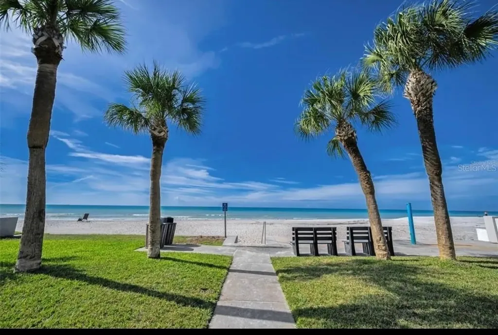 106 19th Street Belleair Beach FL 33786