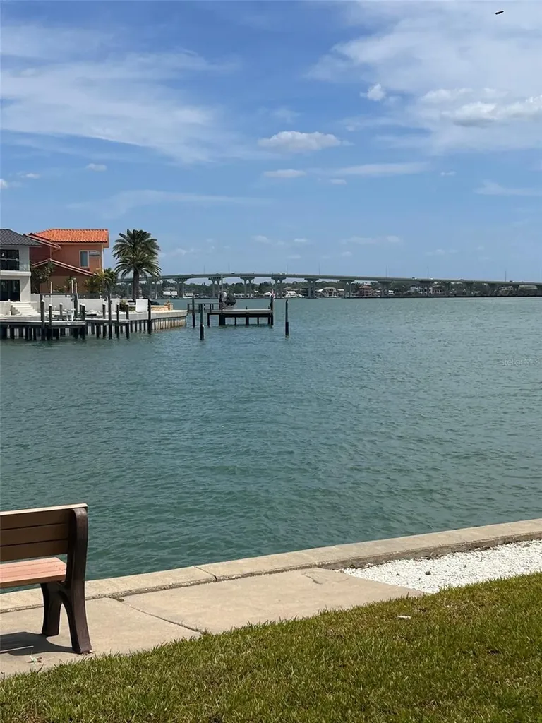 106 19th Street Belleair Beach FL 33786