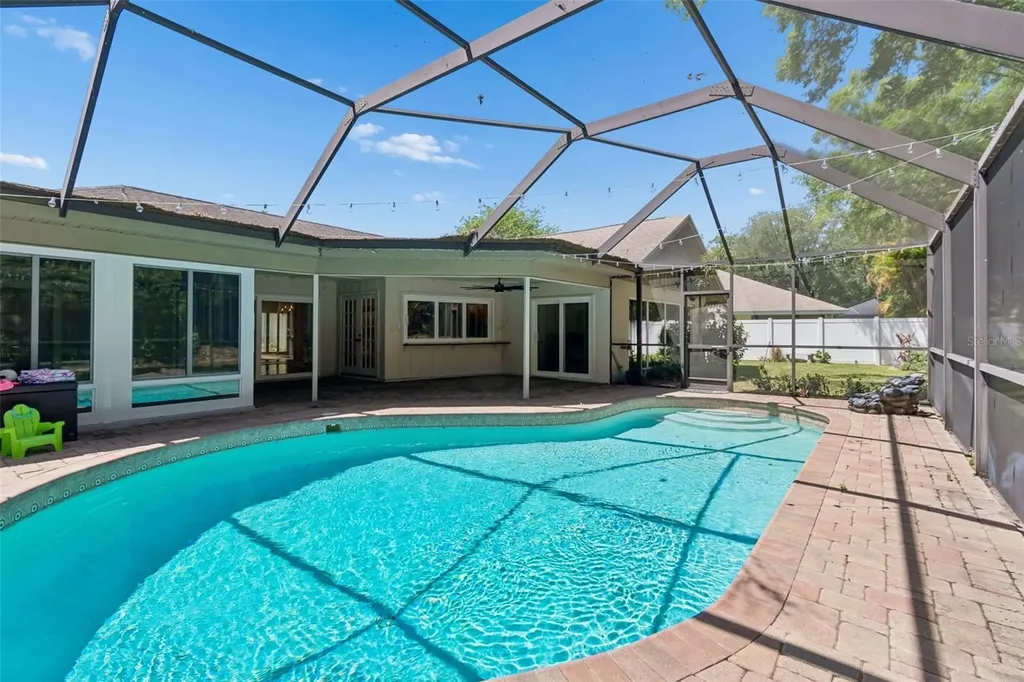 3319 Cheviot Drive Tampa FL 33618