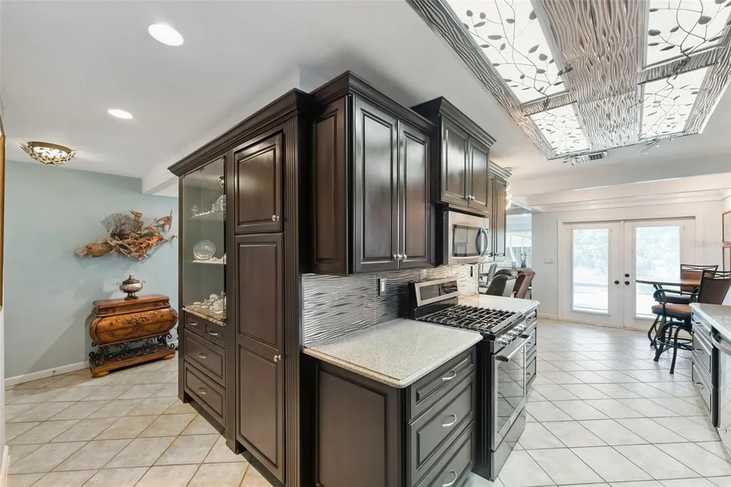 13502 Country Club Drive Tavares FL 32778