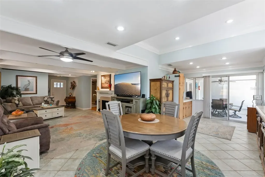 13502 Country Club Drive Tavares FL 32778