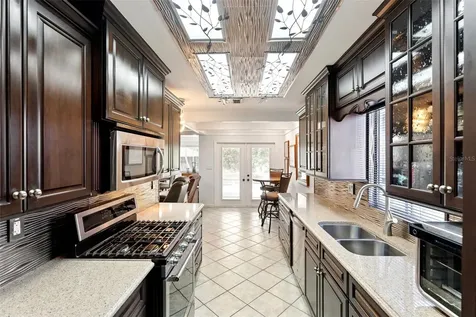 13502 Country Club Drive Tavares FL 32778