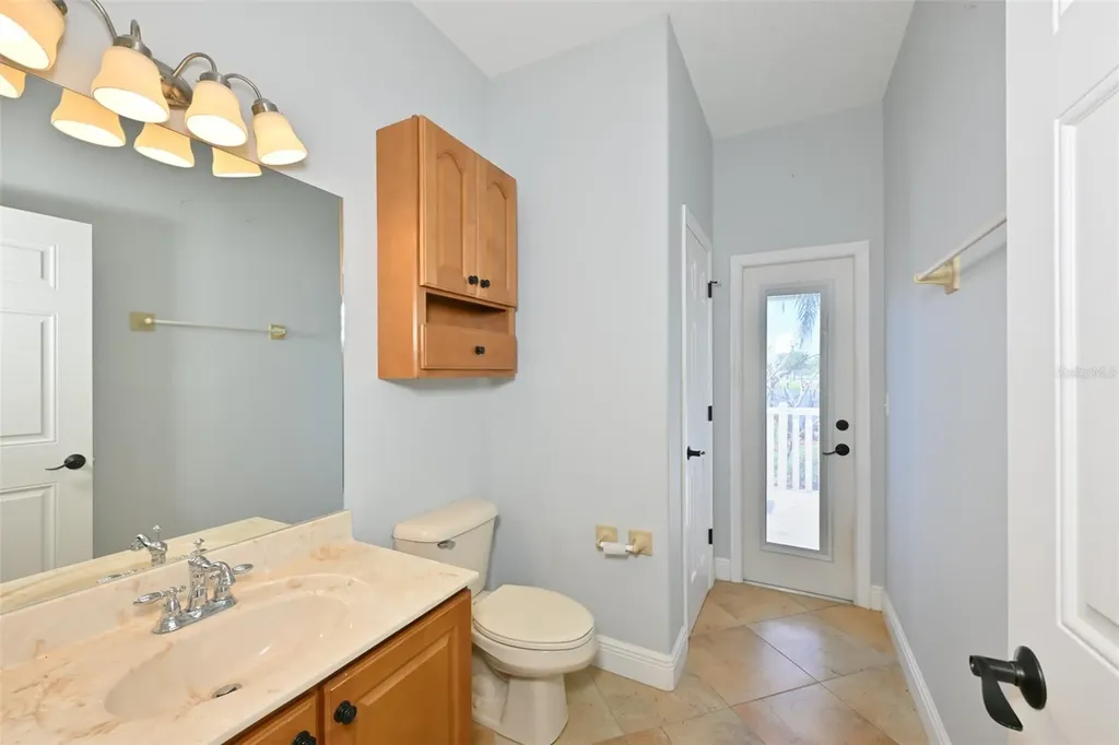 12206 Citrus Leaf Drive Gibsonton FL 33534