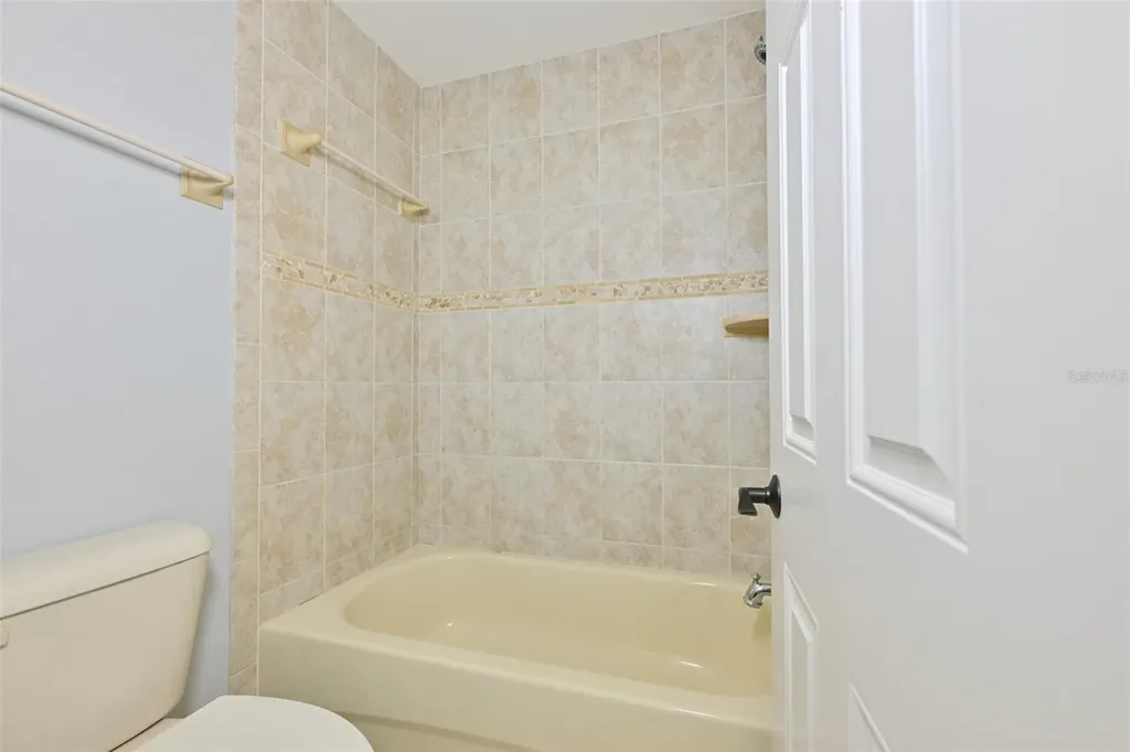 12206 Citrus Leaf Drive Gibsonton FL 33534