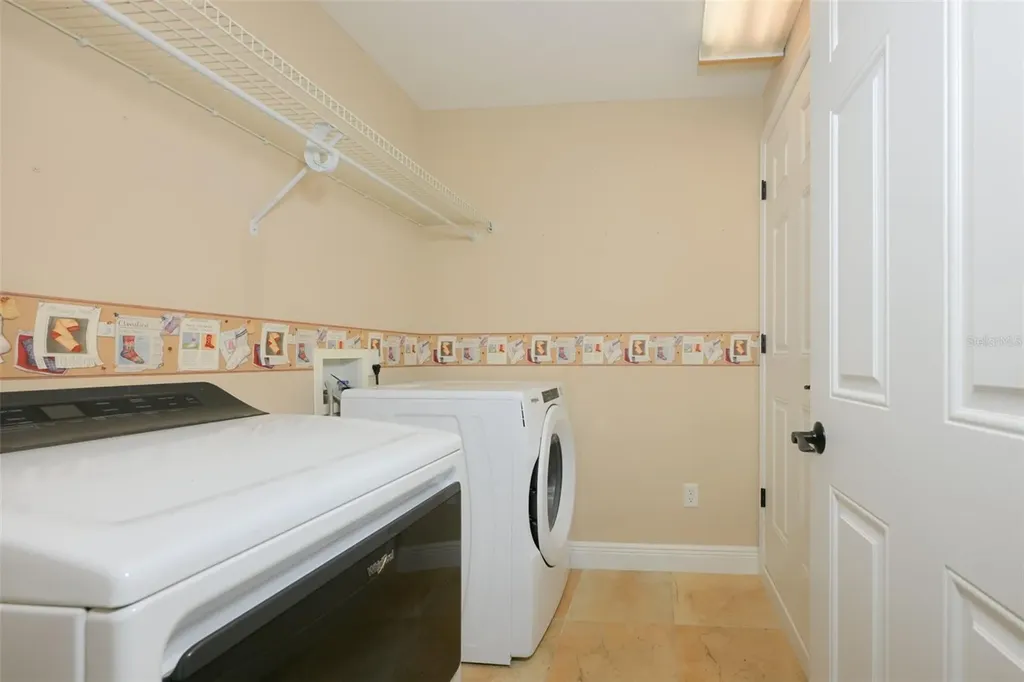 12206 Citrus Leaf Drive Gibsonton FL 33534