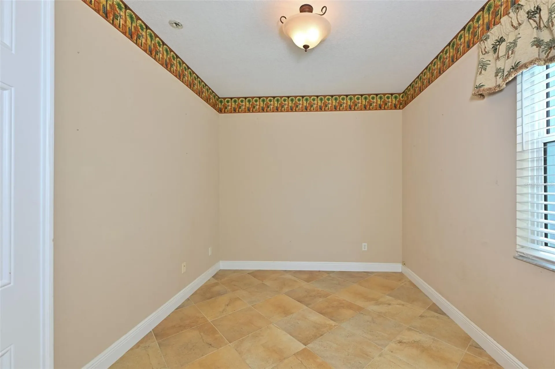 12206 Citrus Leaf Drive Gibsonton FL 33534