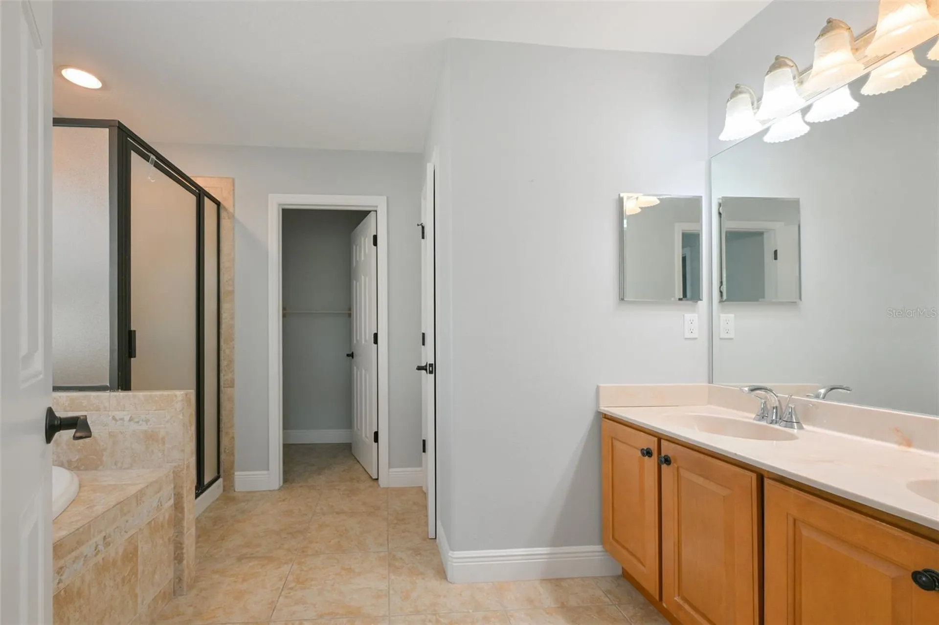 12206 Citrus Leaf Drive Gibsonton FL 33534