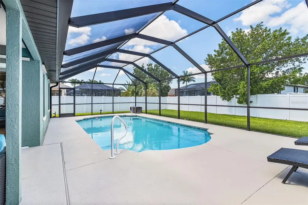 4302 SW 18th Place Cape Coral FL 33914