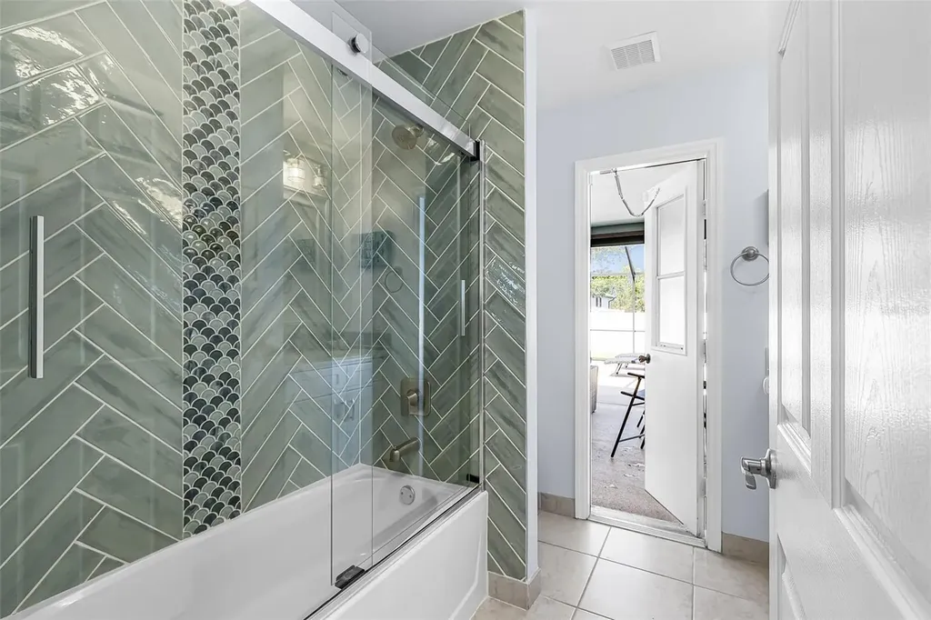 4302 SW 18th Place Cape Coral FL 33914