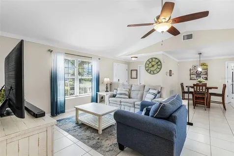 4302 SW 18th Place Cape Coral FL 33914