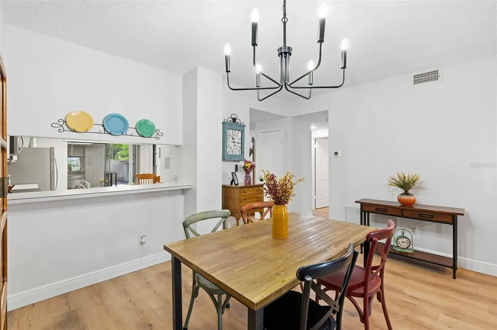 1055 Kensington Park Drive Altamonte Springs FL 32714