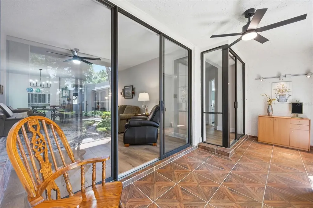 1055 Kensington Park Drive Altamonte Springs FL 32714