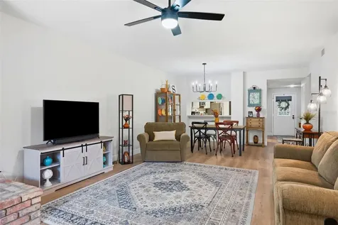 1055 Kensington Park Drive Altamonte Springs FL 32714