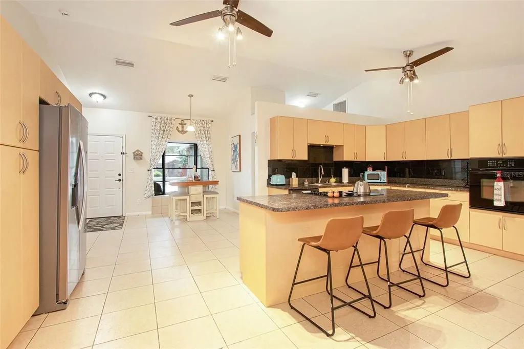 4105 Spring Way Circle Valrico FL 33596