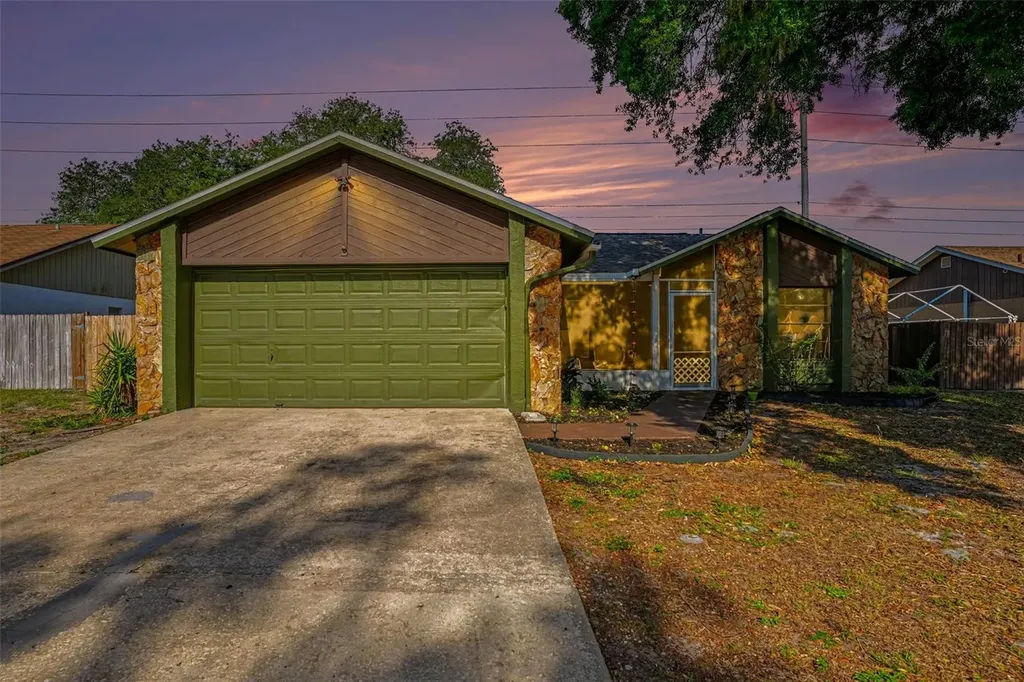 4105 Spring Way Circle Valrico FL 33596