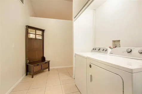 4105 Spring Way Circle Valrico FL 33596