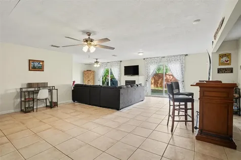 4105 Spring Way Circle Valrico FL 33596