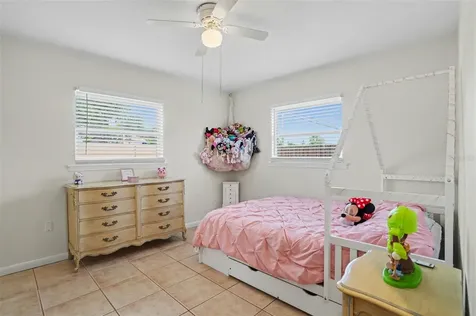 4105 Spring Way Circle Valrico FL 33596