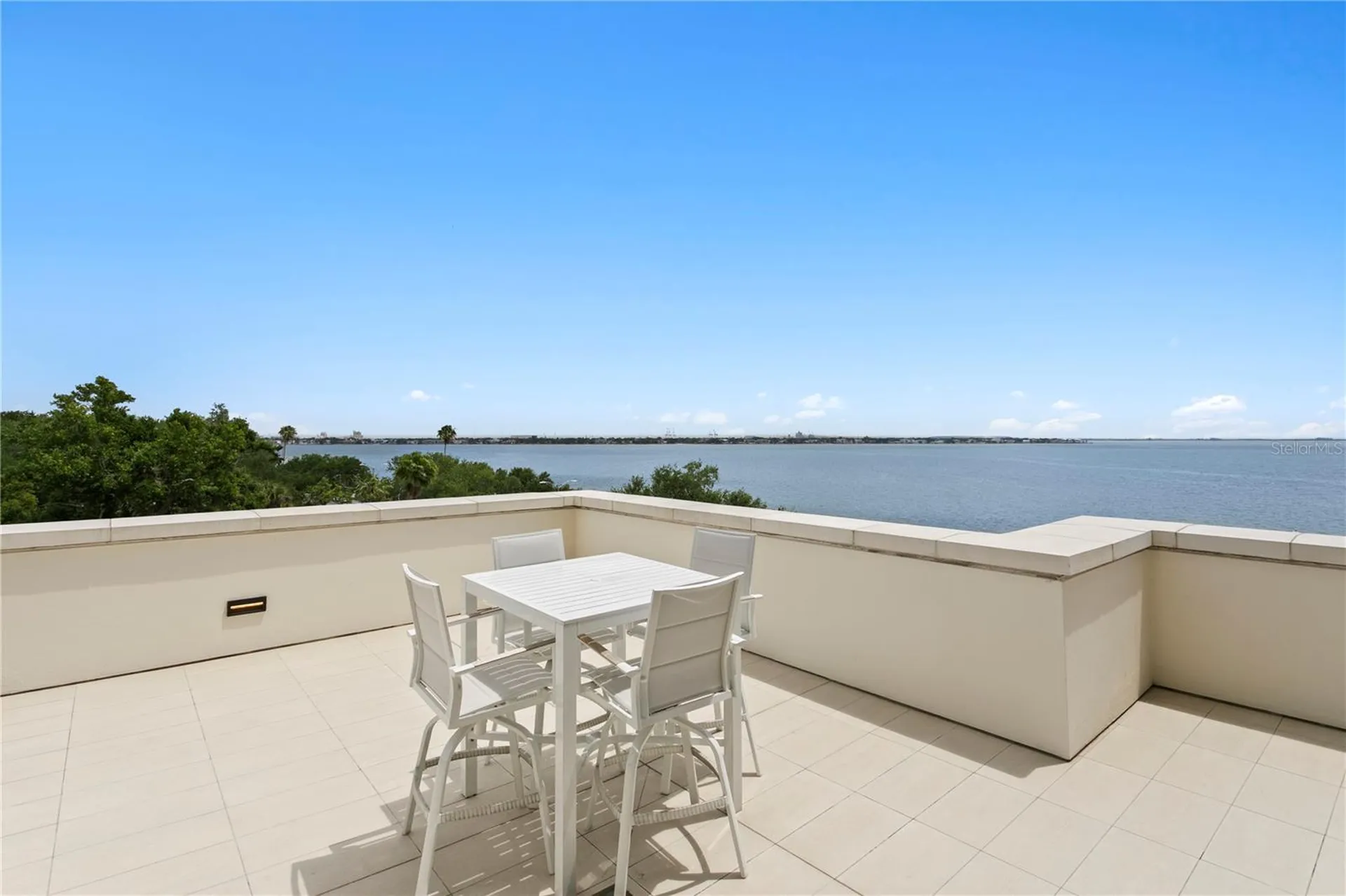 2103 Bayshore Boulevard Tampa FL 33606
