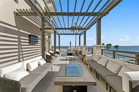 2103 Bayshore Boulevard Tampa FL 33606