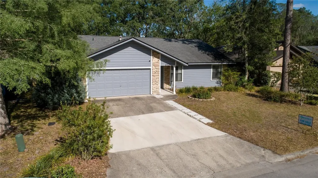 6423 NW 37th Terrace Gainesville FL 32653