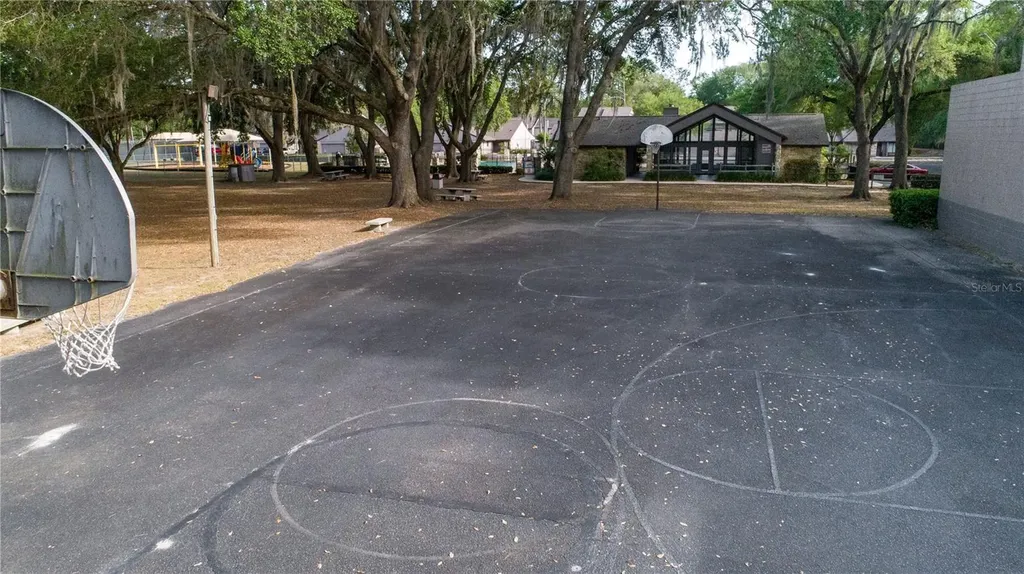 6423 NW 37th Terrace Gainesville FL 32653