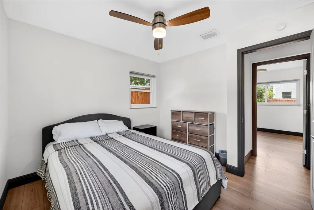 2922 W Averill Avenue Tampa FL 33611