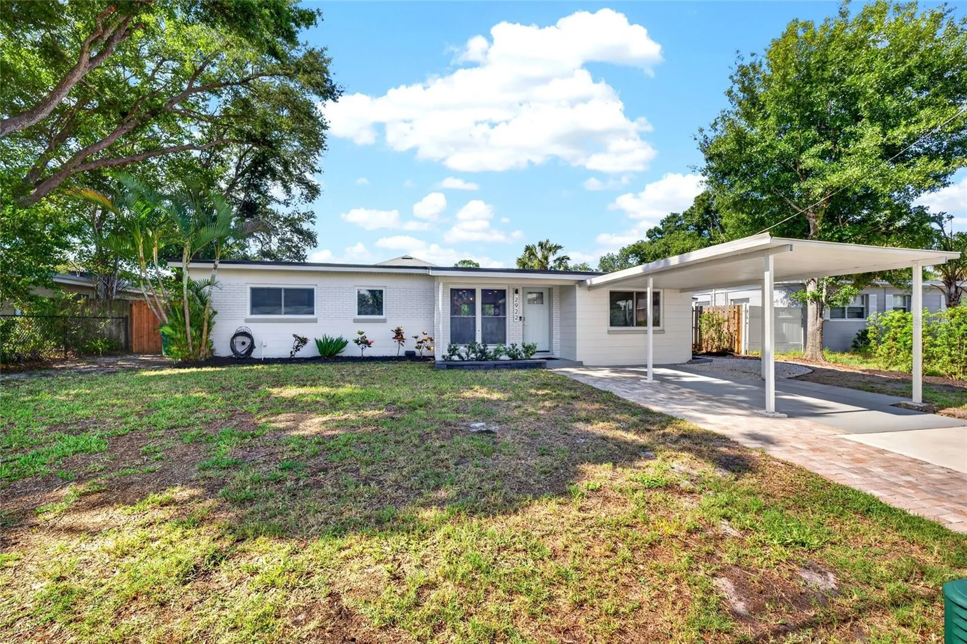 2922 W Averill Avenue Tampa FL 33611
