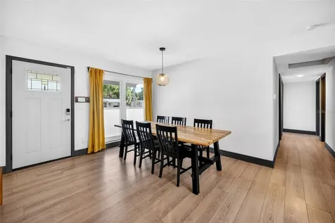 2922 W Averill Avenue Tampa FL 33611