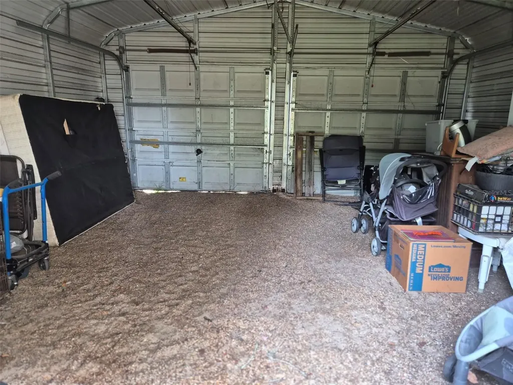 14051 SE 26th Street Morriston FL 32668