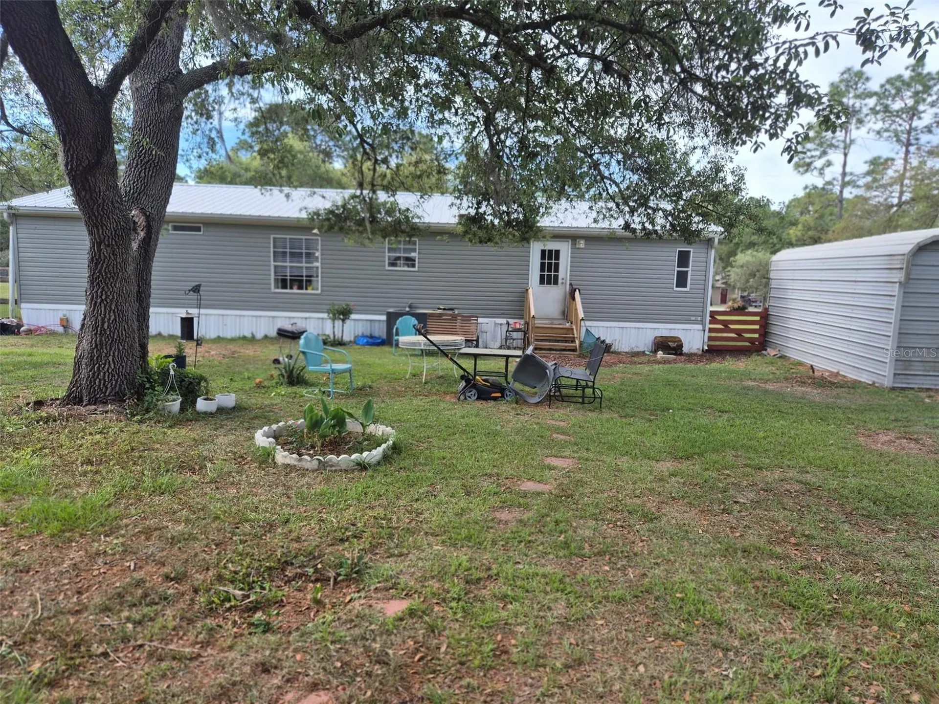 14051 SE 26th Street Morriston FL 32668