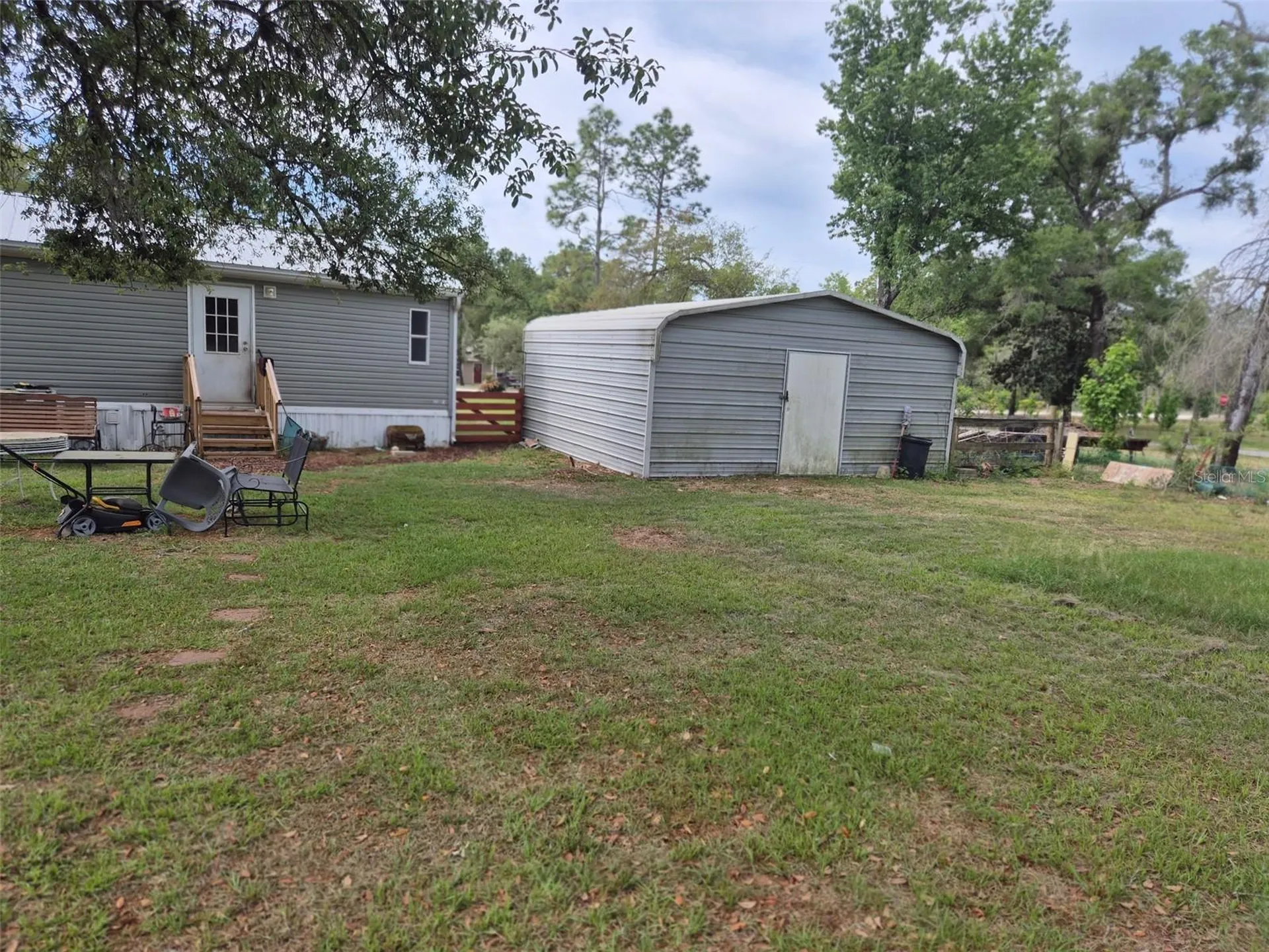 14051 SE 26th Street Morriston FL 32668