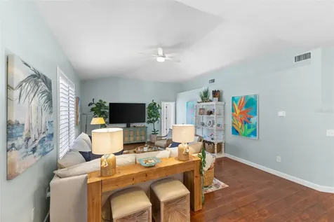 10509 Weybridge Drive Tampa FL 33626
