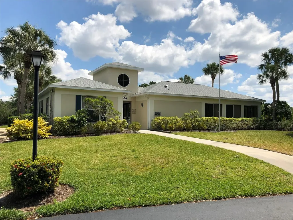 320 Clearbrook Circle Venice FL 34292
