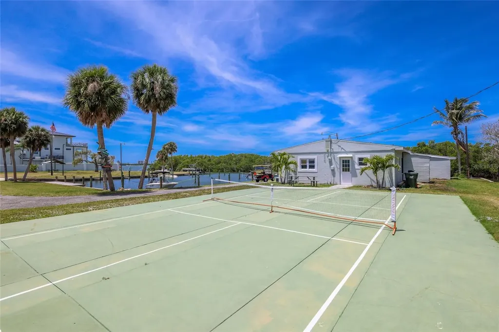 1717 Joyce Street Sarasota FL 34231