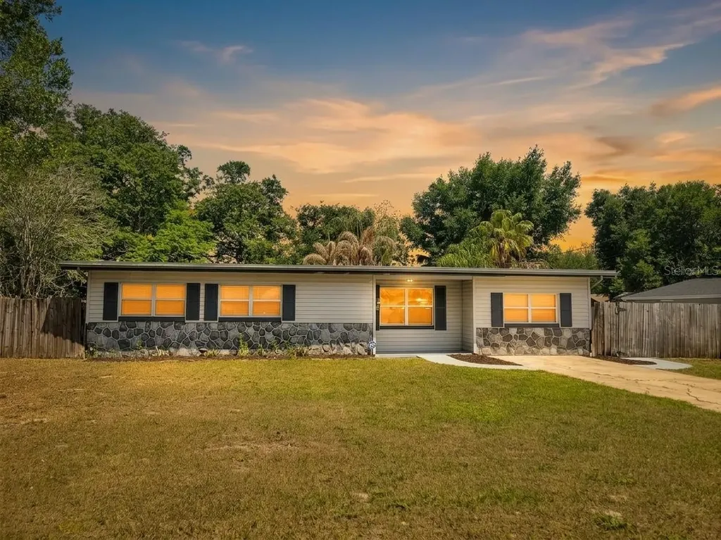 1707 Lockwood Avenue Orlando FL 32812