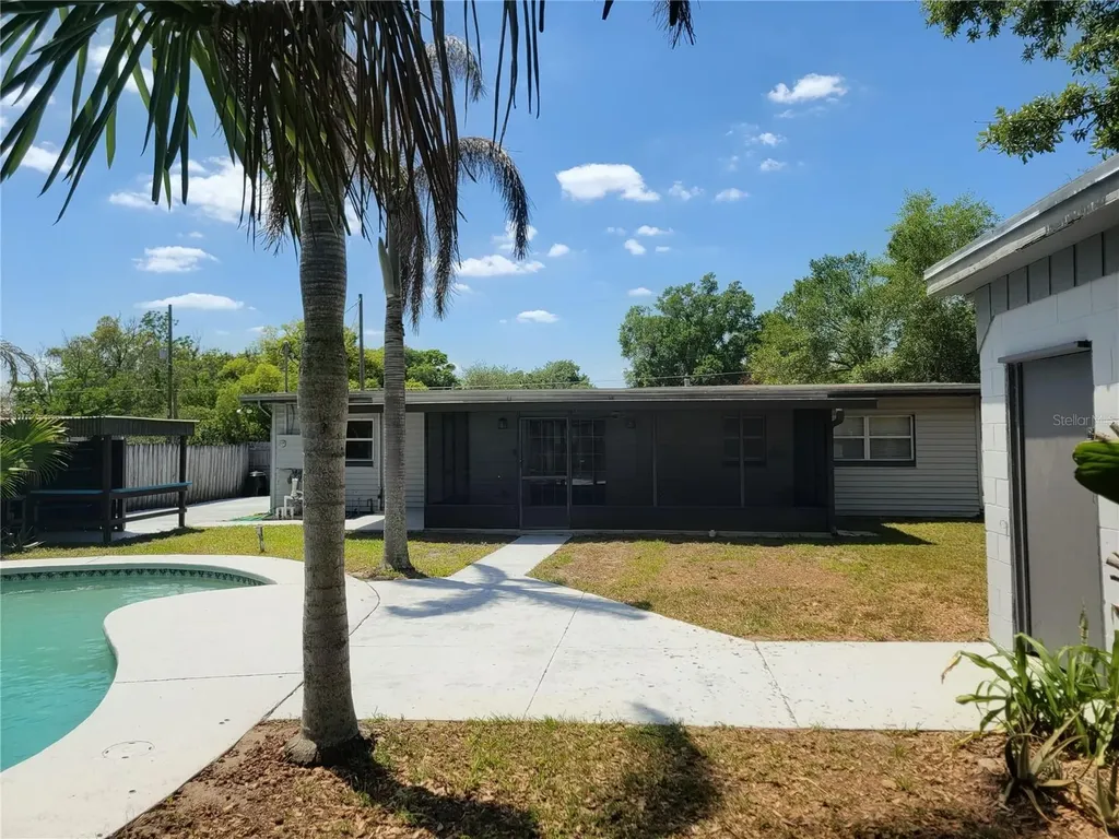 1707 Lockwood Avenue Orlando FL 32812
