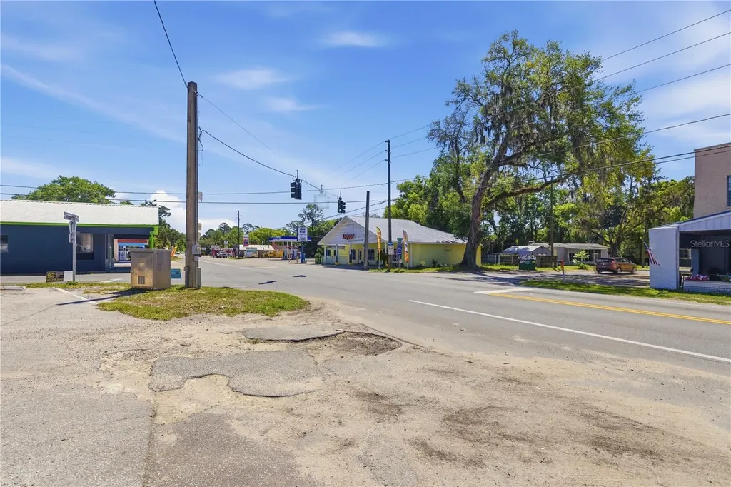 12300 SE 135th Avenue Ocklawaha FL 32179