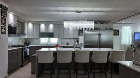 623 Mar De Bering Dorado PR 00646