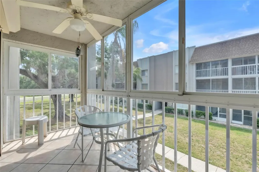 1330 Glen Oaks Drive E Sarasota FL 34232