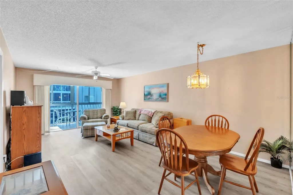 1330 Glen Oaks Drive E Sarasota FL 34232