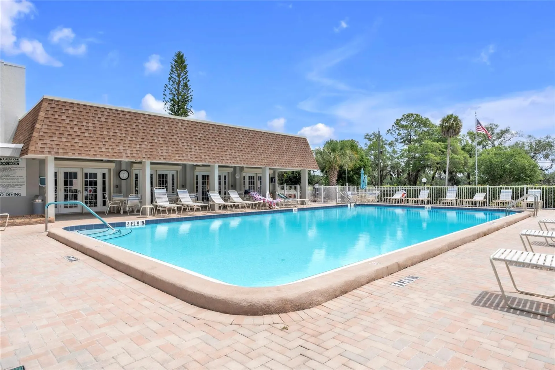 1330 Glen Oaks Drive E Sarasota FL 34232