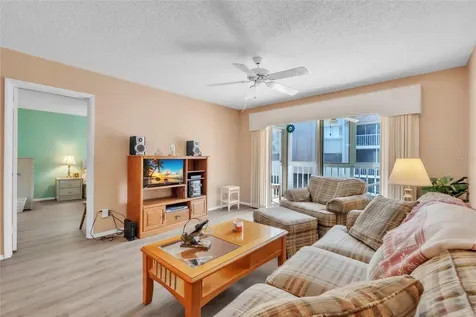 1330 Glen Oaks Drive E Sarasota FL 34232