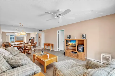 1330 Glen Oaks Drive E Sarasota FL 34232